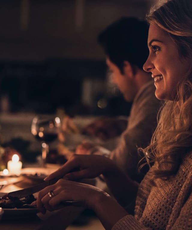 Not Looking Forward To The Holiday Family Feuds? Here Are 5 Tips For How To Avoid Fights