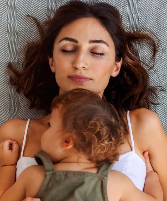 What You Should Expect For Your First Period Back Postpartum