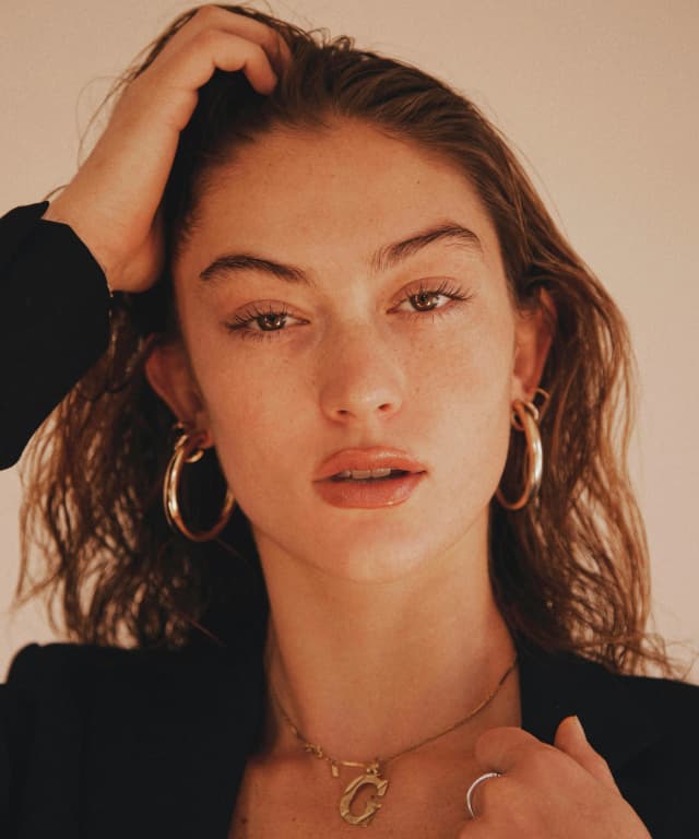 How To Choose The Right Color Jewelry For Your Skin Tone