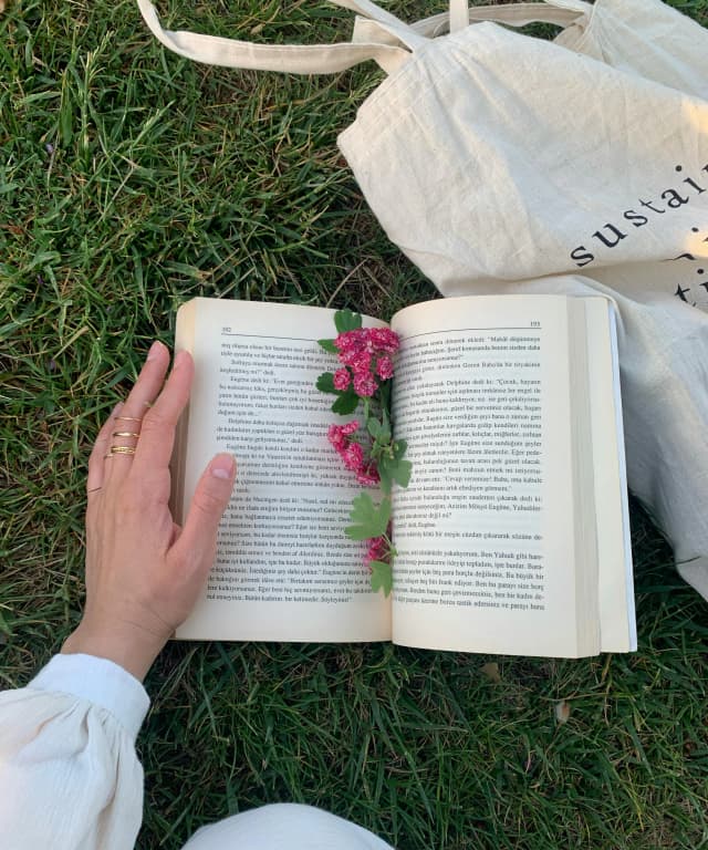 Here’s What’s On The Evie Team’s Reading List This Spring