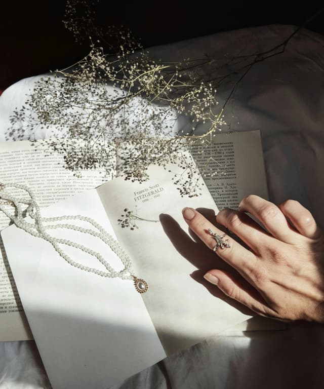 What Book You Should Read Next Based On Your Favorite Taylor Swift TTPD Song
