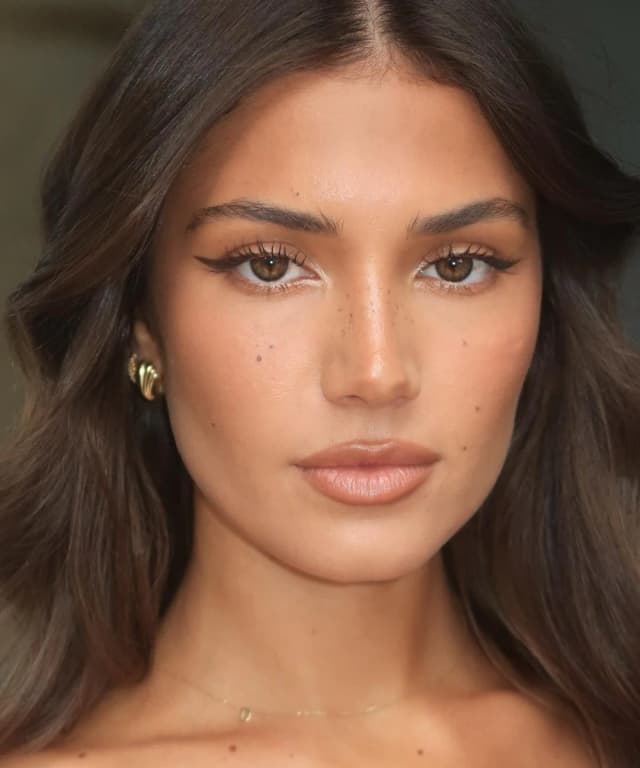 How To Get The Italian Summer Makeup Look In 7 Easy Steps