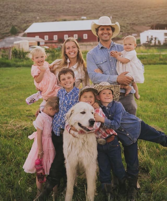 The Times Tries To Bash Ballerina Farm But Hannah And Daniel Neeleman Are Living Their American Dream