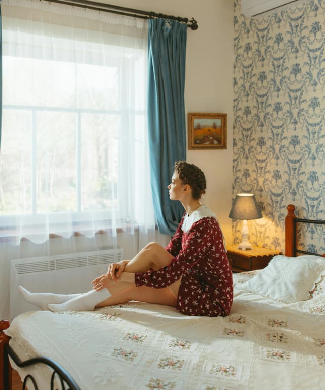 Surviving the First Year: 3 Essential Tips for Moving In Together