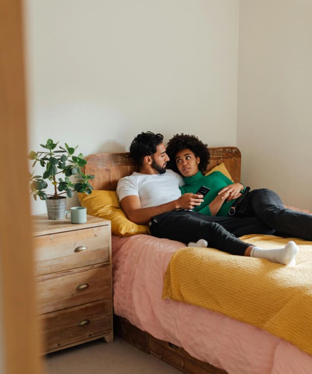 He’s Just Not That Into You: 15 Ways To Tell It’s Time For You To Move On