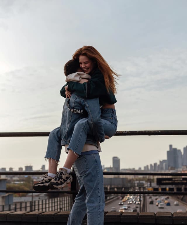  These Are The Top Cities For Dating—And Why Experts Say Location Matters