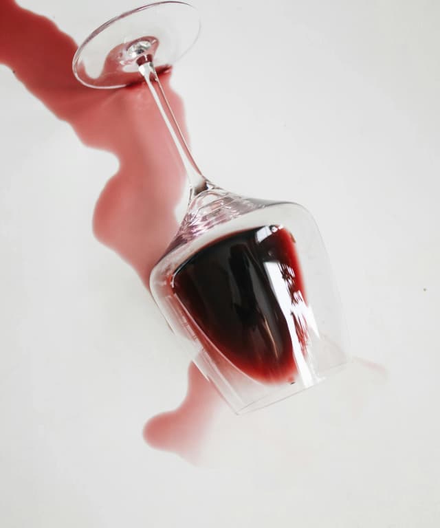 Rethinking The Ritual: Trump’s Choice Not To Drink And Why America’s Drinking Culture Needs A Second Look 