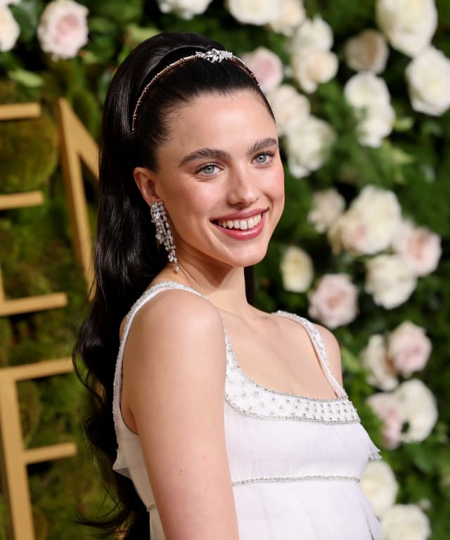 Margaret Qualley Is Bringing Back Natural Beauty